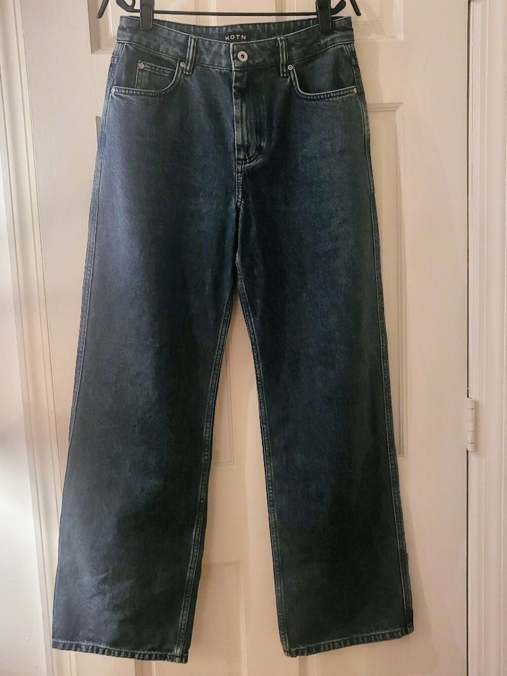 KOTN Antifit Denim Jeans dark wash size 26